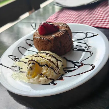 Prenociste/restoran Lovac * Bihac