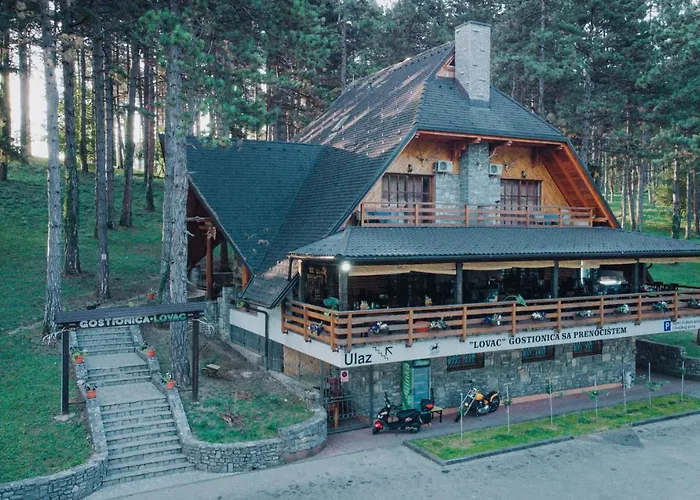 Gasthof Prenociste/restoran Lovac