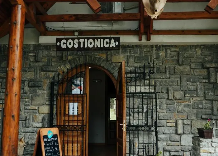 Gasthof Prenociste/restoran Lovac *