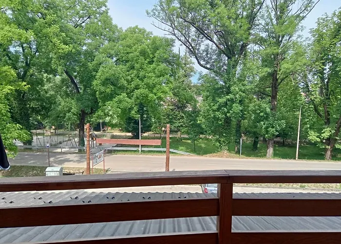 Prenociste/restoran Lovac Gasthof