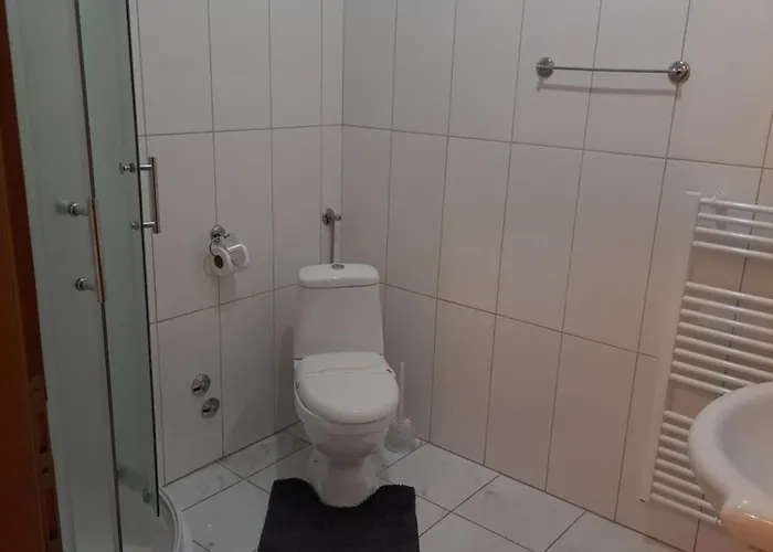 Prenociste/restoran Lovac